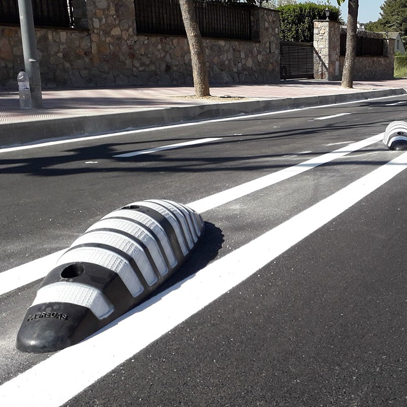 Medium Bike Lane Separator - 