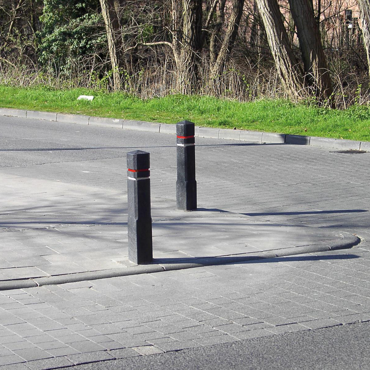 Diamond Recycled Bollard