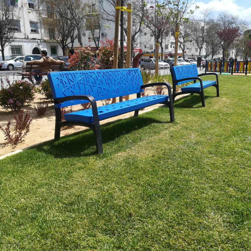 Maverik Plastic Seat