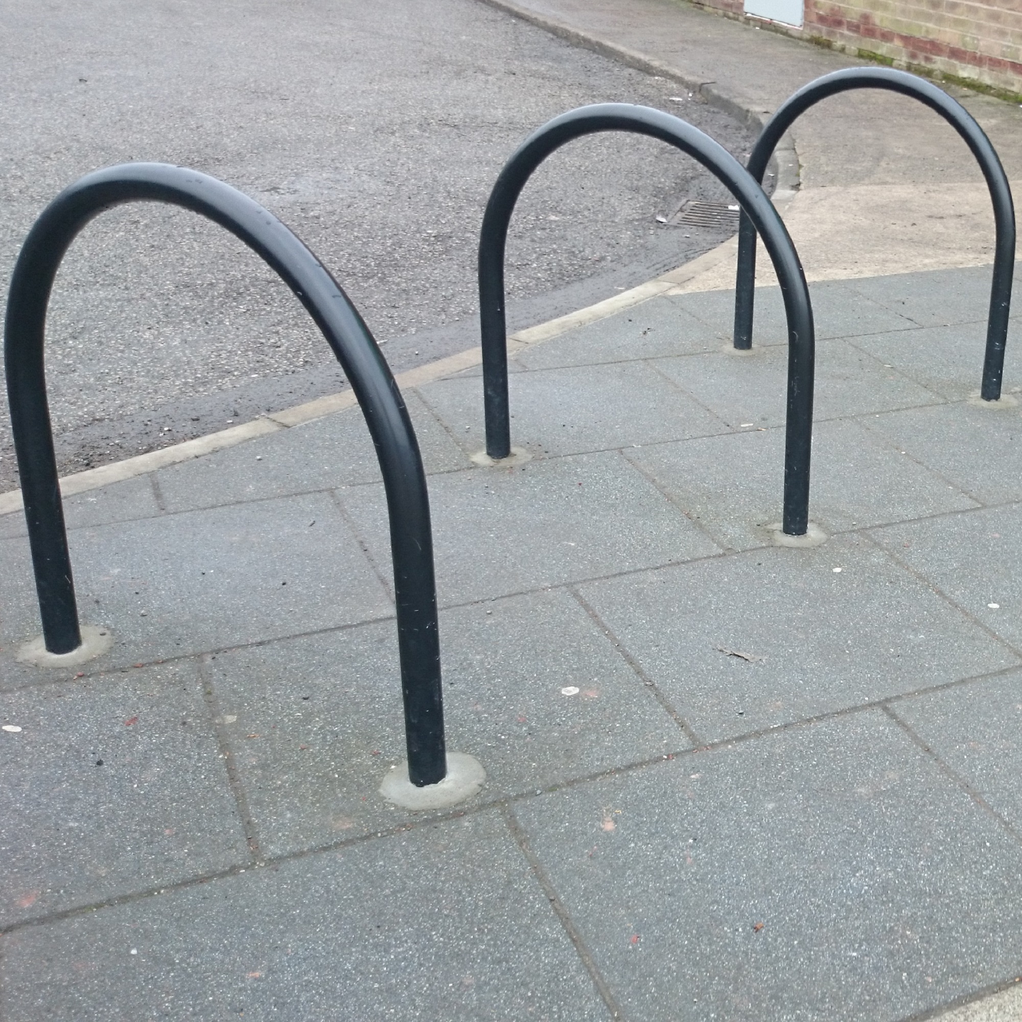 Harrogate Cycle Stand Galvanised – Root Fixed