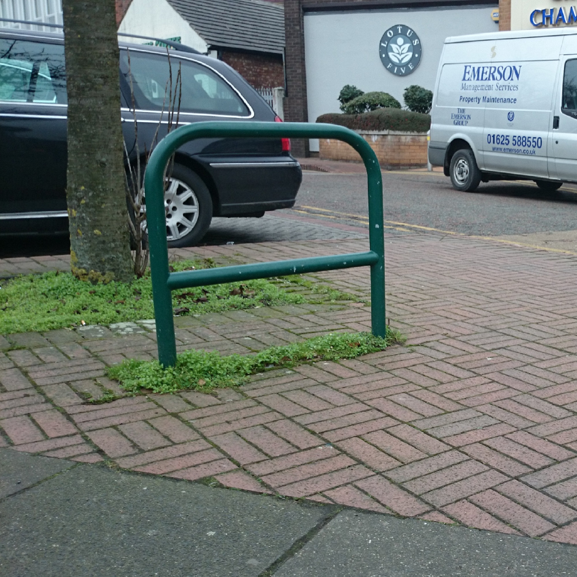 Sheffield Cycle Stand Mid Rail