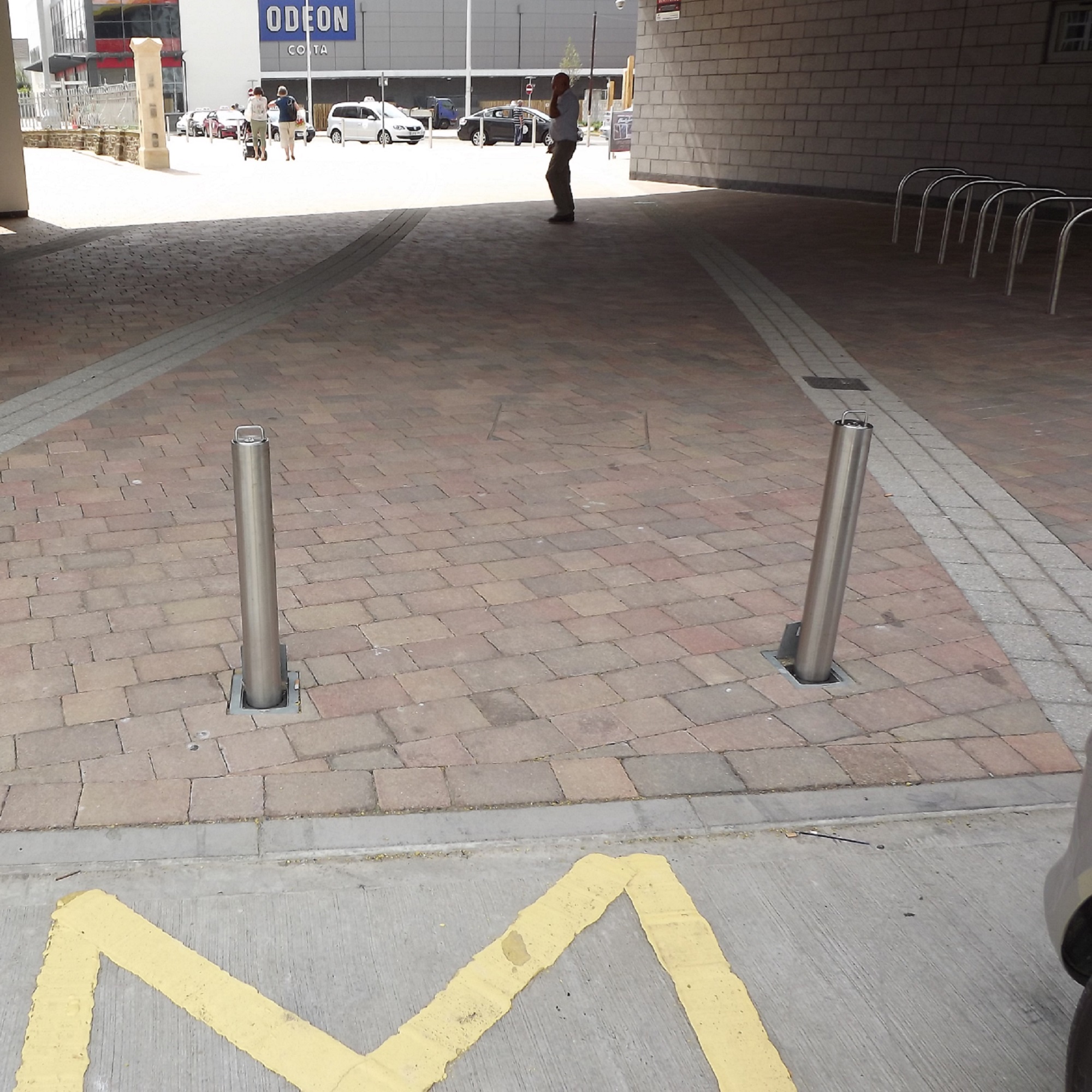 76mm Diameter Stainless Steel Telescopic Bollard