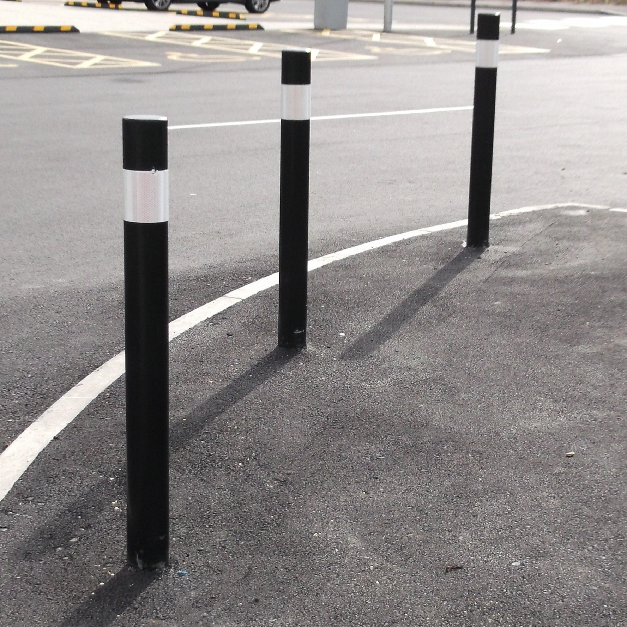 139mm Diameter Titan Steel Bollard 