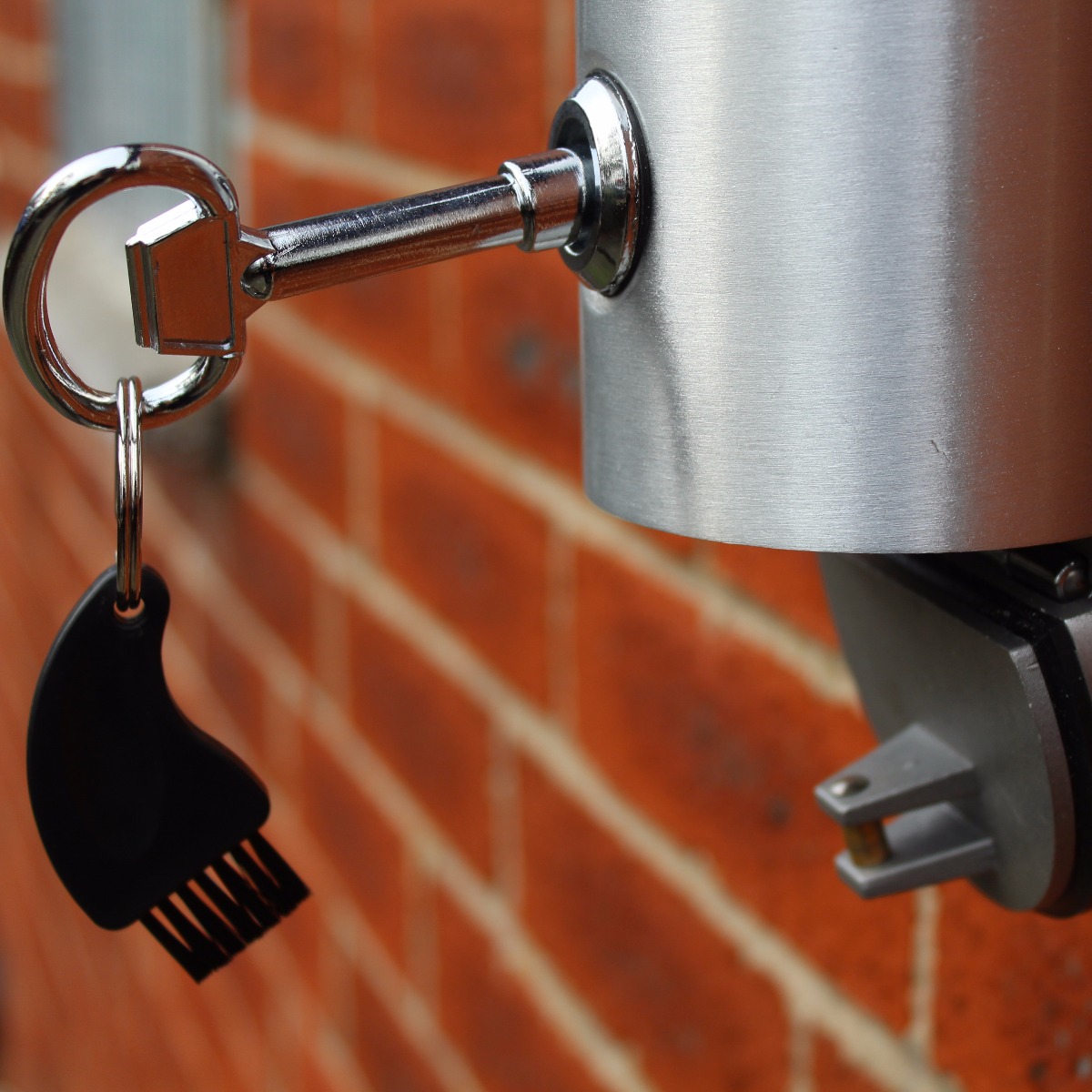 Paris Wall Mounted Cigarette Bin