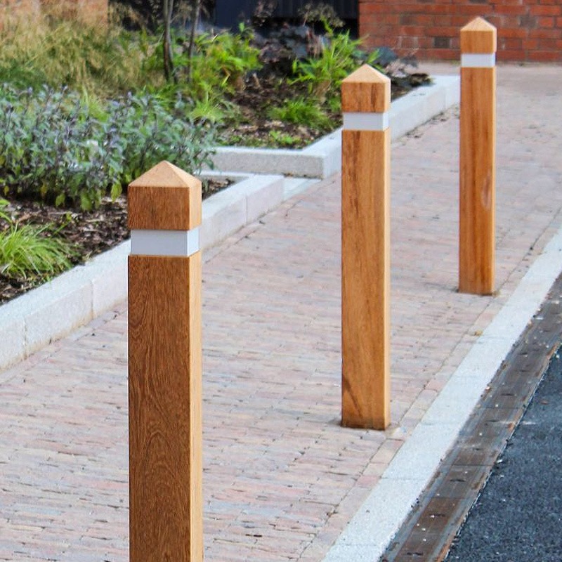 Timber Bollard