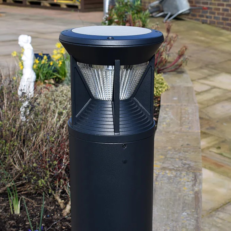 Vandal Resistant Solar Bollard Light