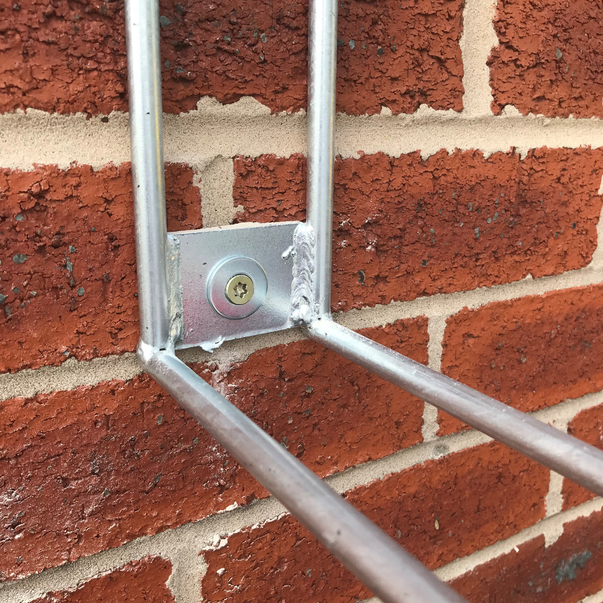 Verti Apex Wall Mounted Cycle Stand 