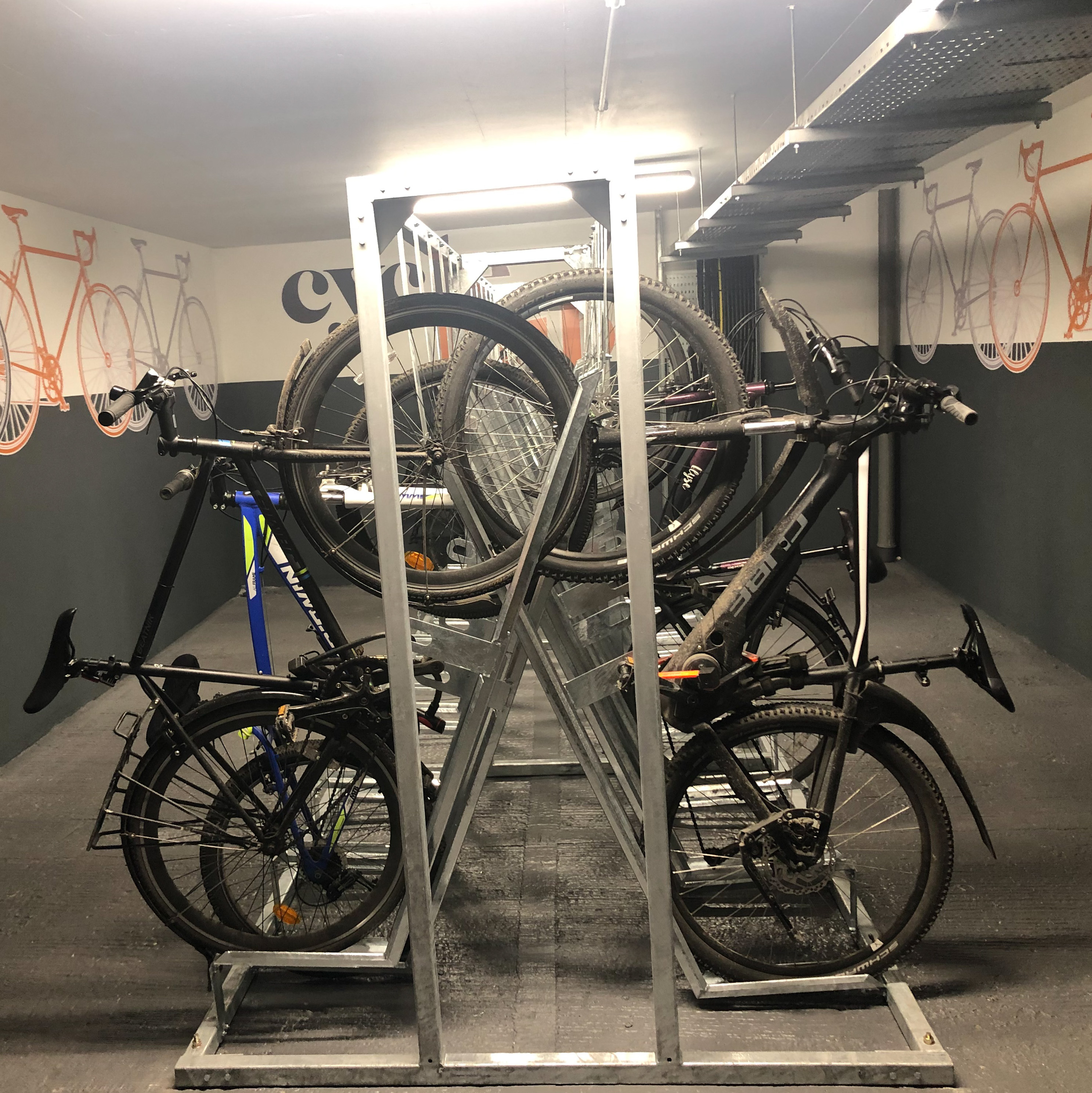 X-Type Semi Vertical Cycle Rack