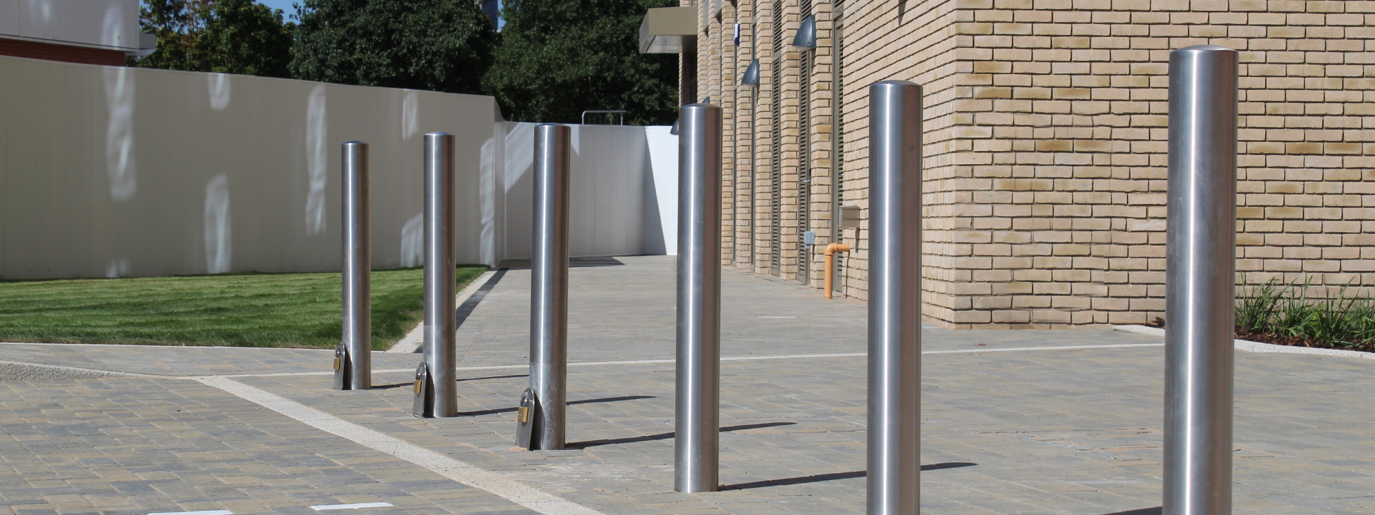 BOLLARDS FROM SFD